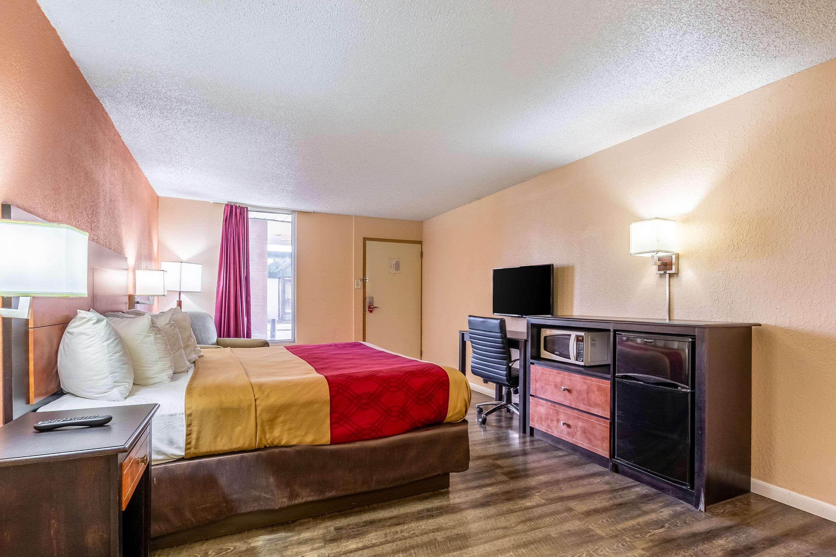 Econo Lodge Rocky Top Extérieur photo