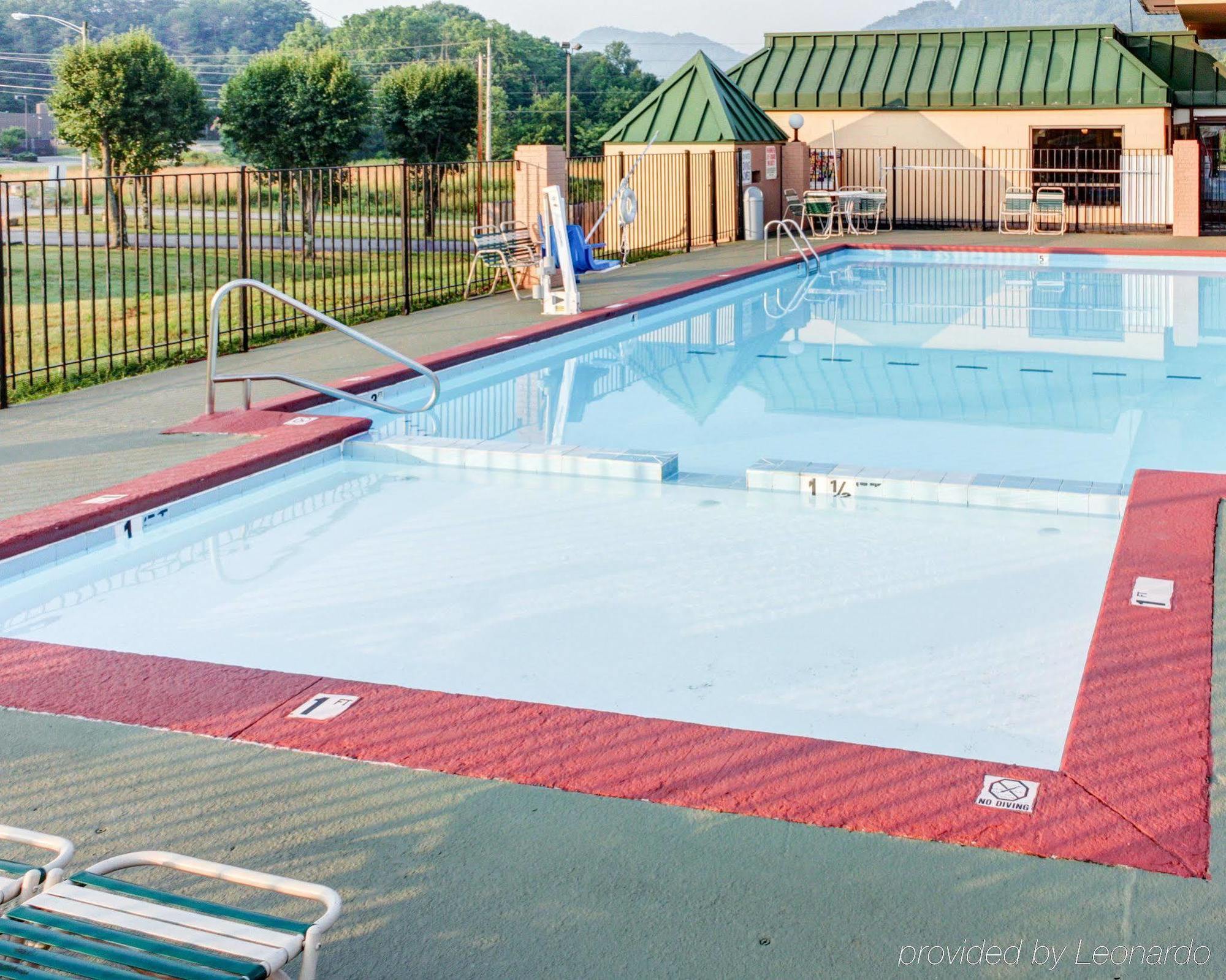 Econo Lodge Rocky Top Extérieur photo